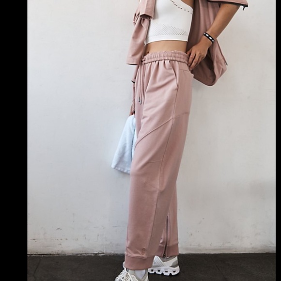 Free People Pants - Free People All Day Everyday Pants in Mauve Swoon sz medium NWT